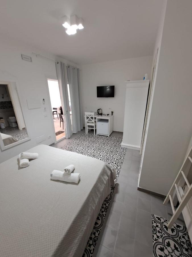 B&B Pepe Rosa Tropea Buitenkant foto