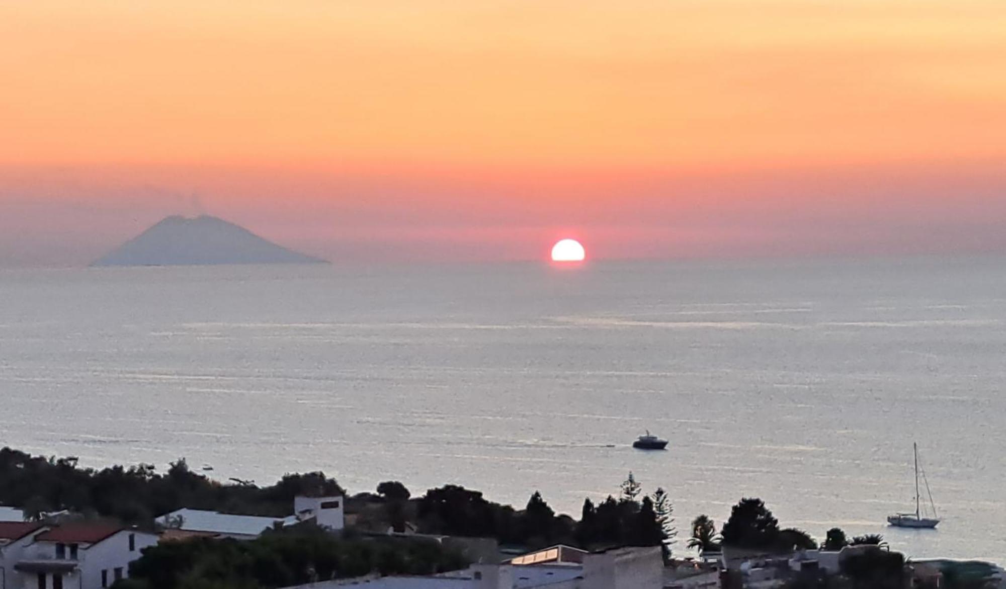 B&B Pepe Rosa Tropea Buitenkant foto